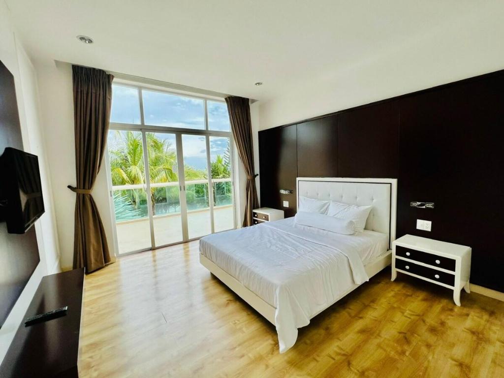 Căn hộ 200 m² 3 phòng ngủ, 2 phòng tắm riêng ở Phú Hài