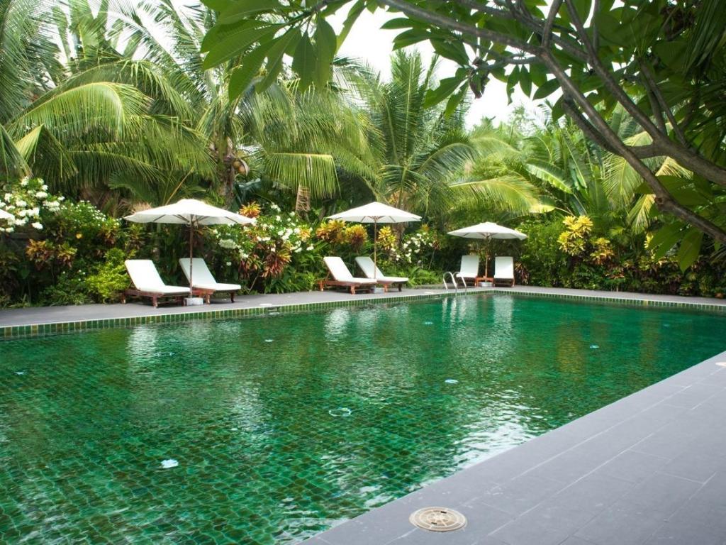 Cham Villas Boutique Luxury Resort