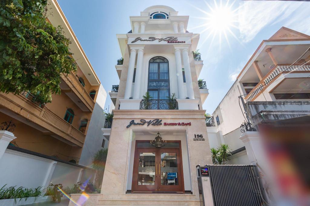 Grand Villa Residence 2