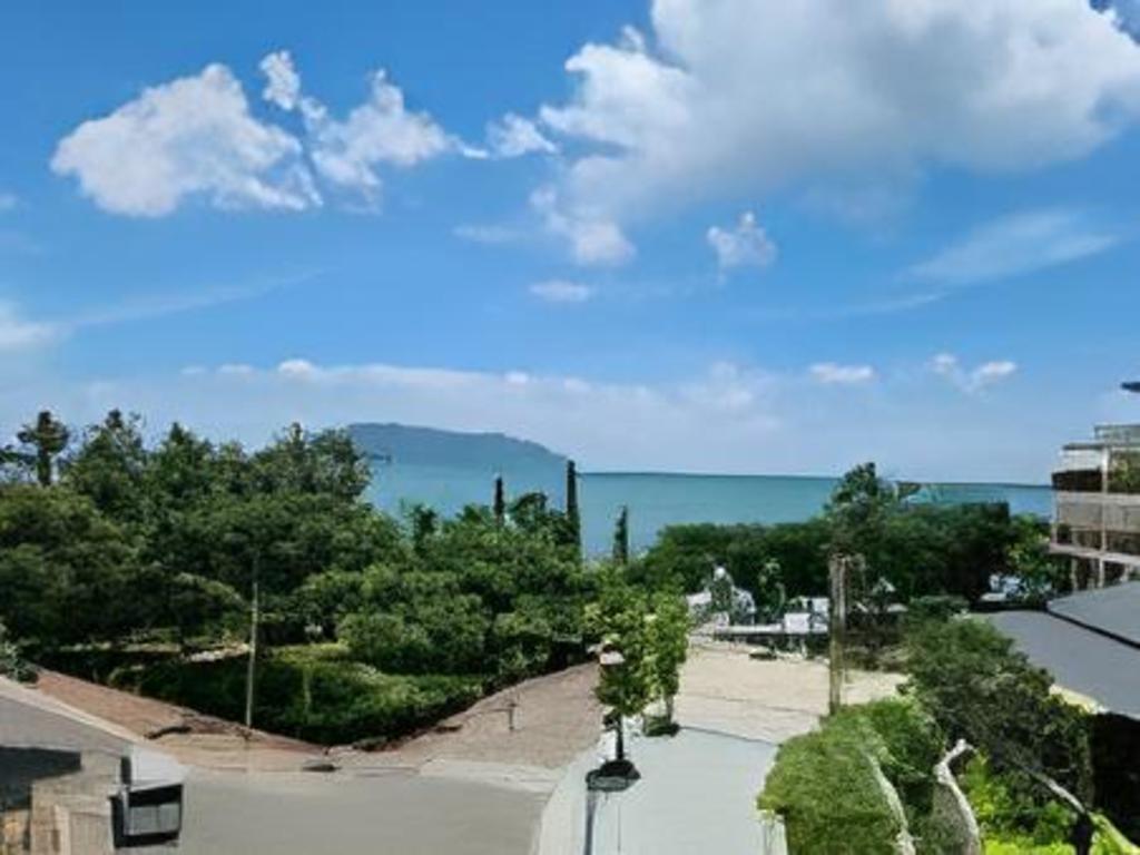 Khách sạn Tân Sơn Nhất  Côn Đảo