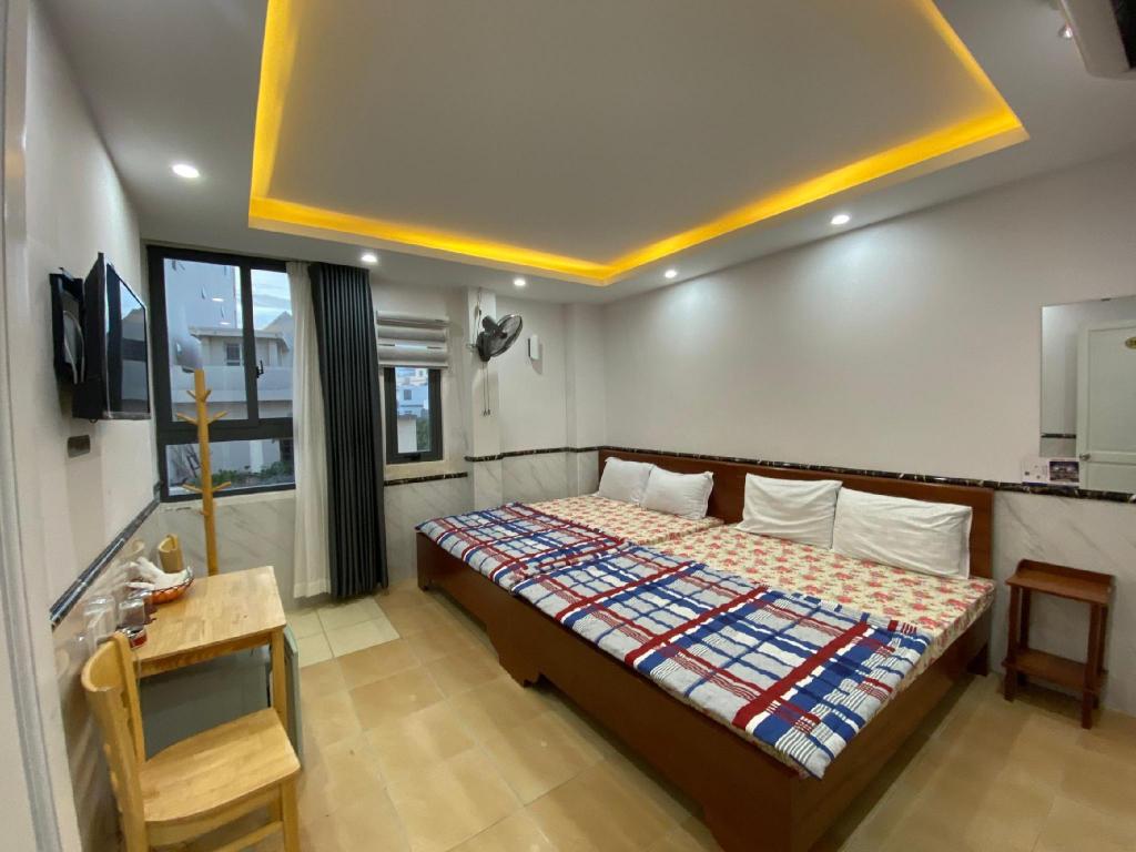 Khách sạn Hoài Thu