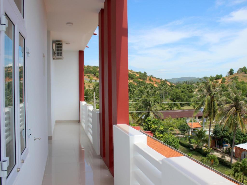 Khách sạn Hưng Phúc