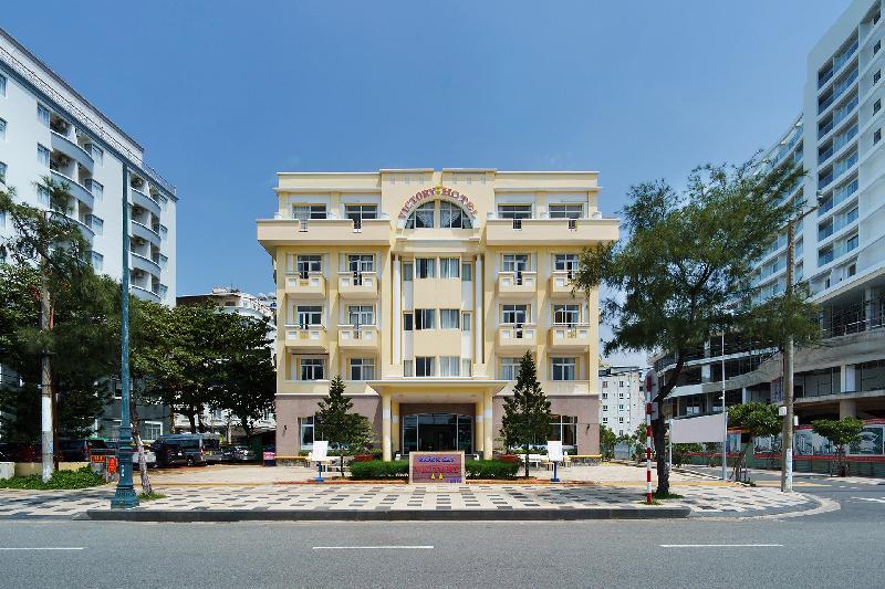 Khách sạn Victory