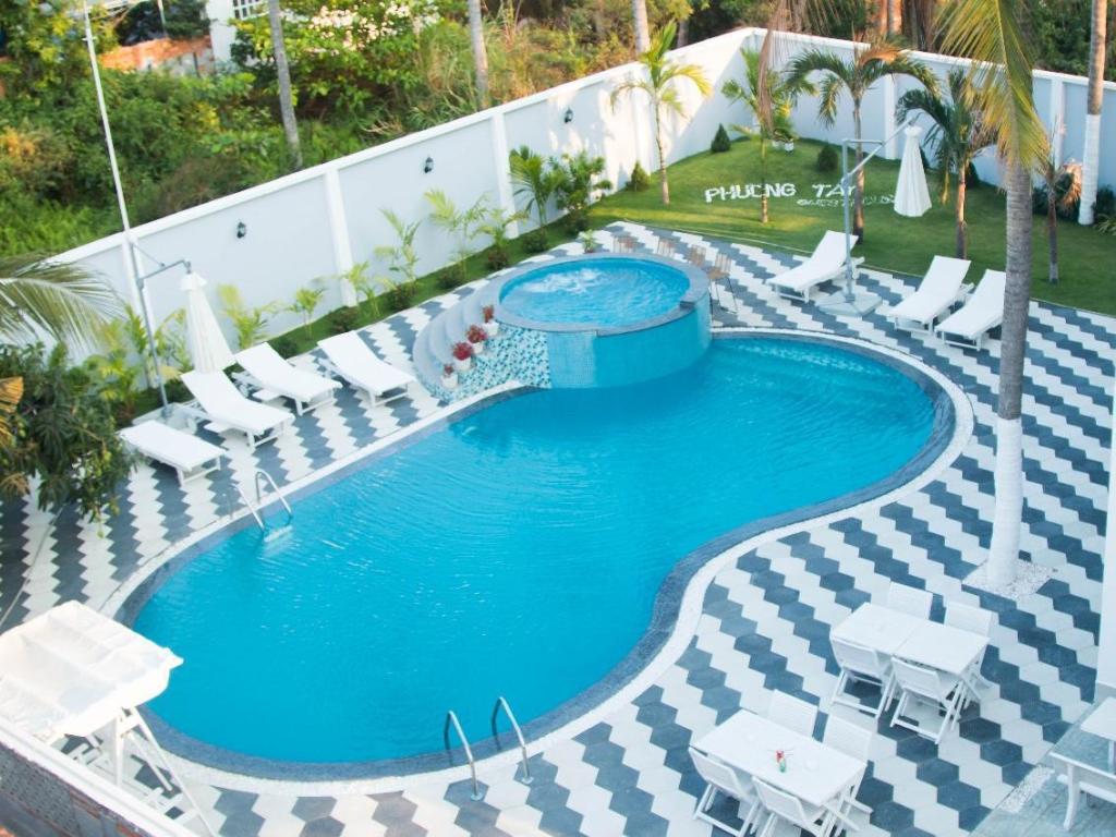 Nhà nghỉ Phương Tây