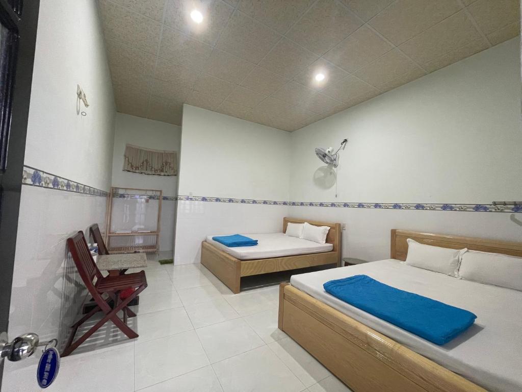 Nhà nghỉ Vân Hùng