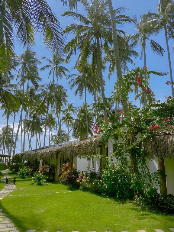 The Legend Coco Beach Resort