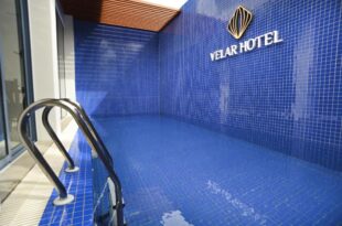 Velar Hotel