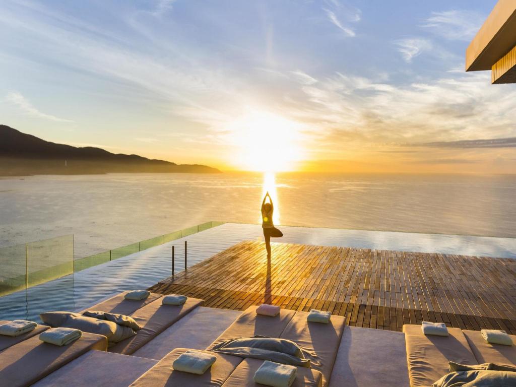 A La Carte Da Nang Beach Hotel