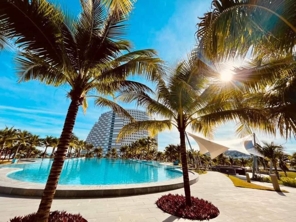 Arena Cam Ranh Seaview near Airport