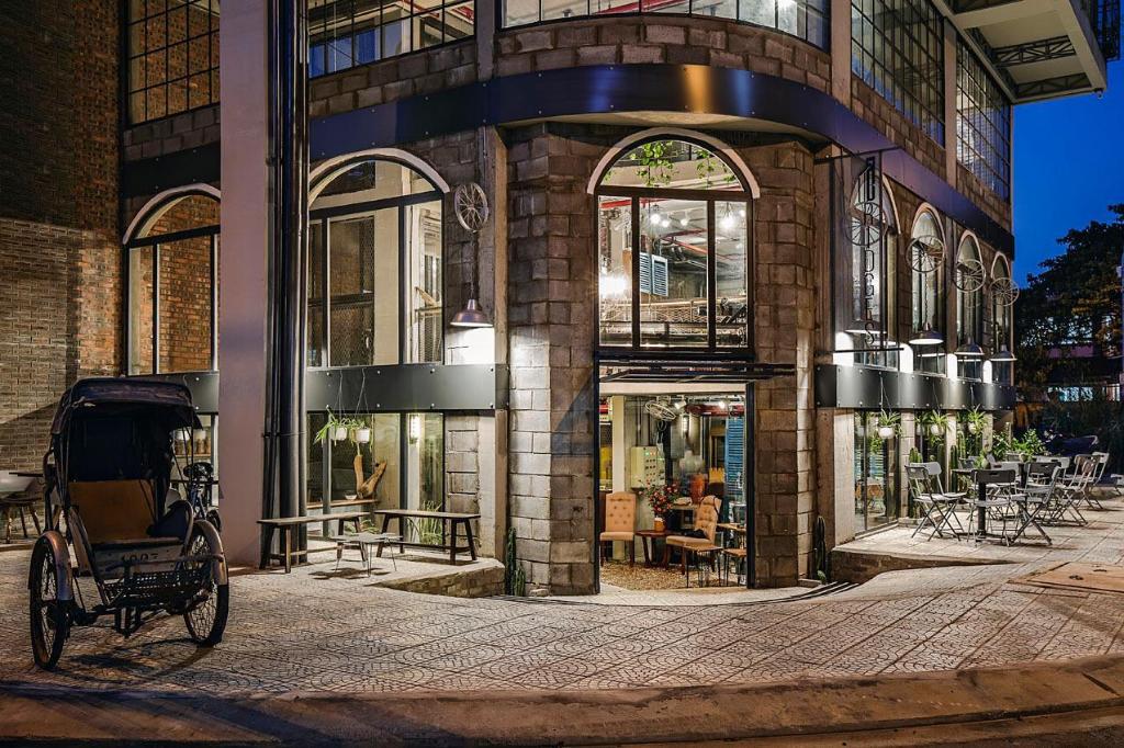 Khách Sạn Bridges Đà Nẵng