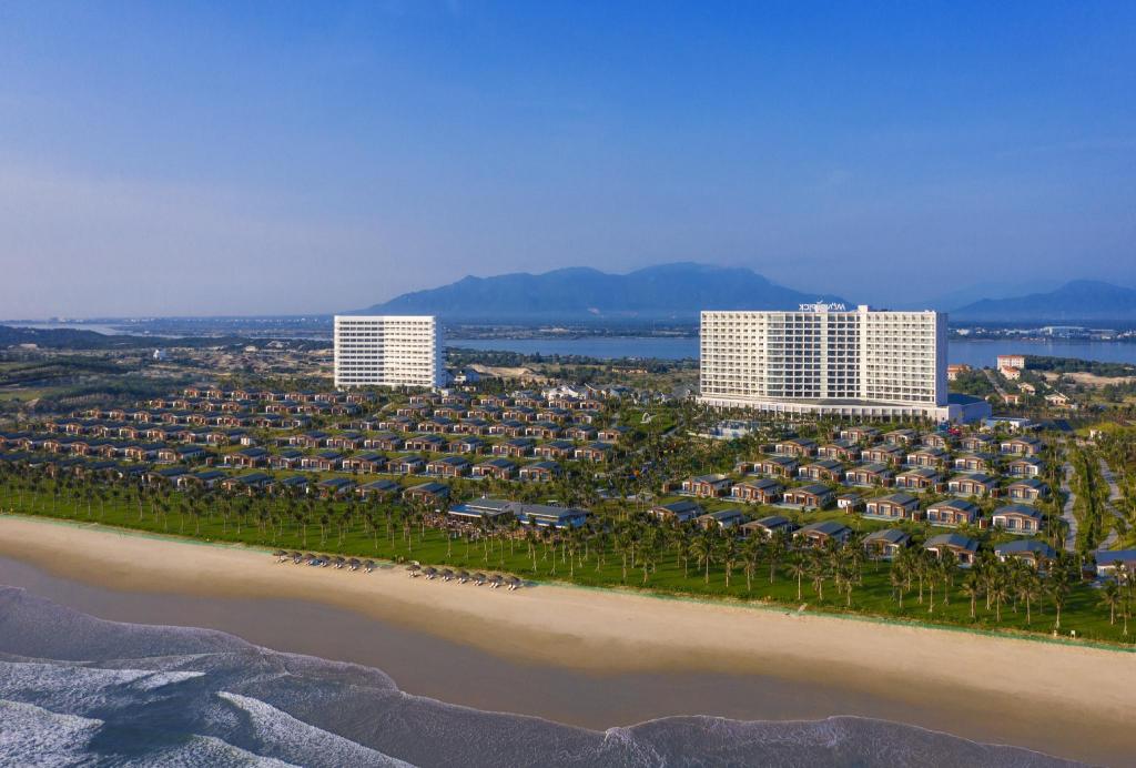 Khu Nghỉ Dưỡng Movenpick Cam Ranh