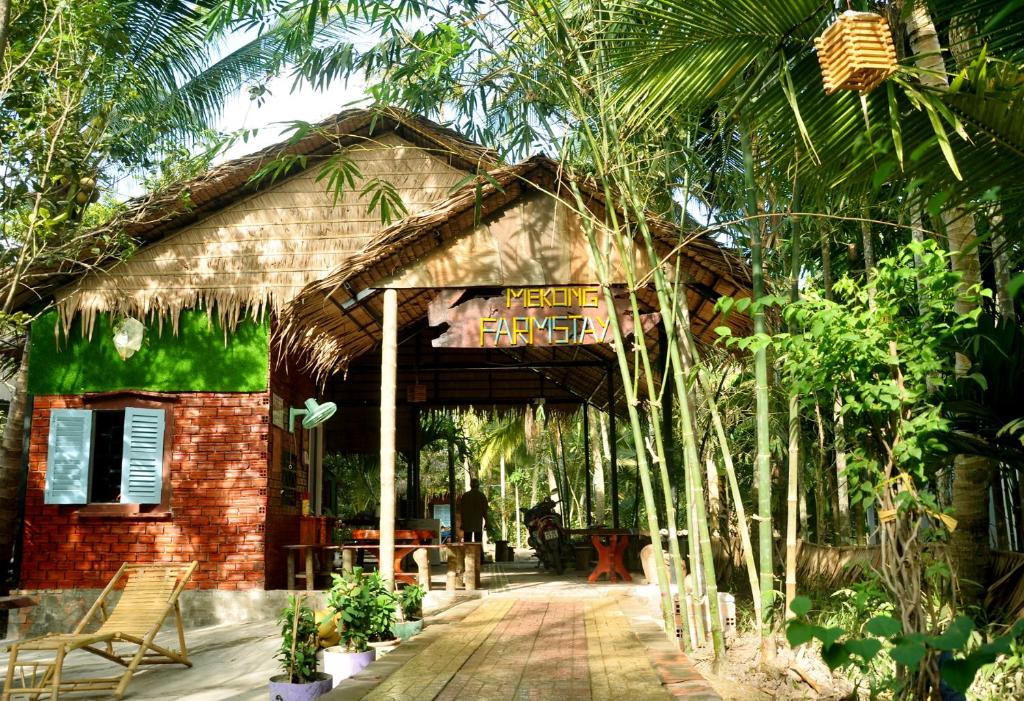 Mekong Farmstay CanTho – C.R Floating Market