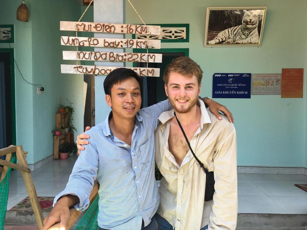 Nhà Dân Đất Phú