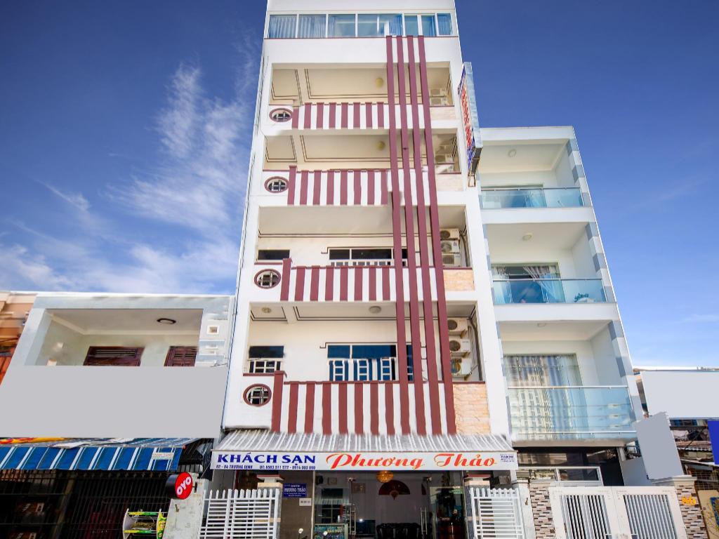OYO 898 Khách sạn Phương Thảo