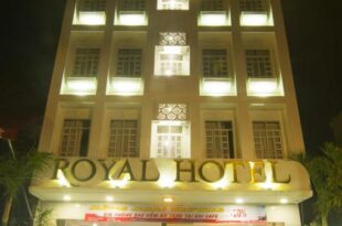 Royal Hotel