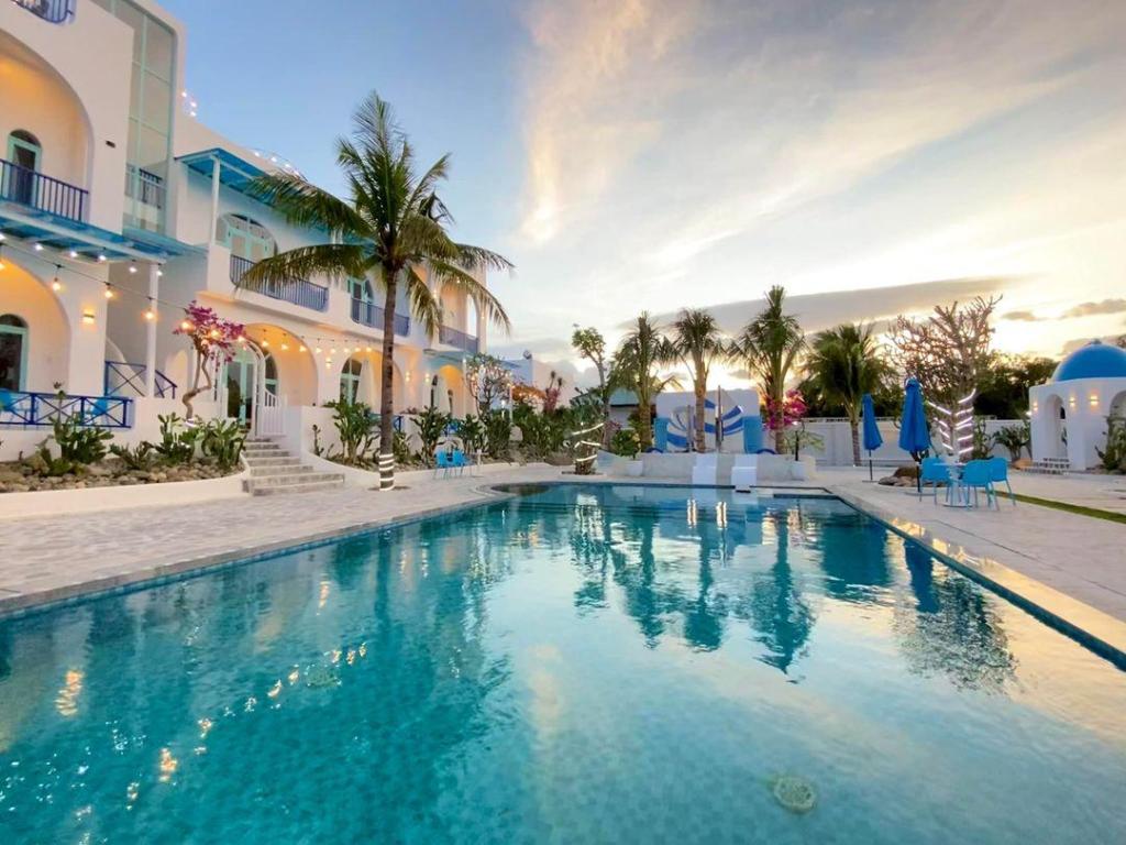 Santorini Villa Cam Ranh