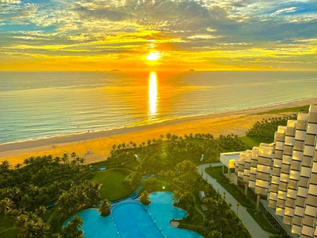 THE ARENA RESORT CAM RANH