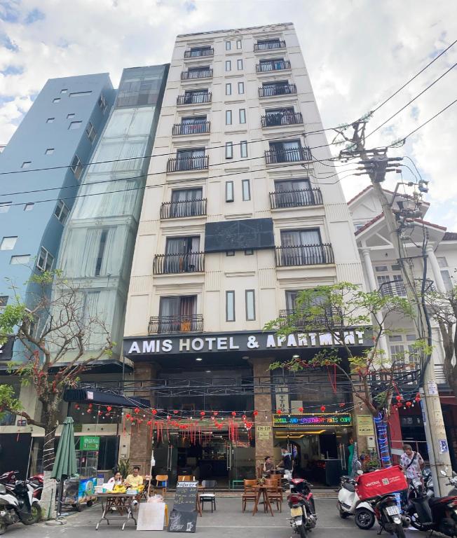 Amis Hotel & Apartment – 50m to My Khe Beach