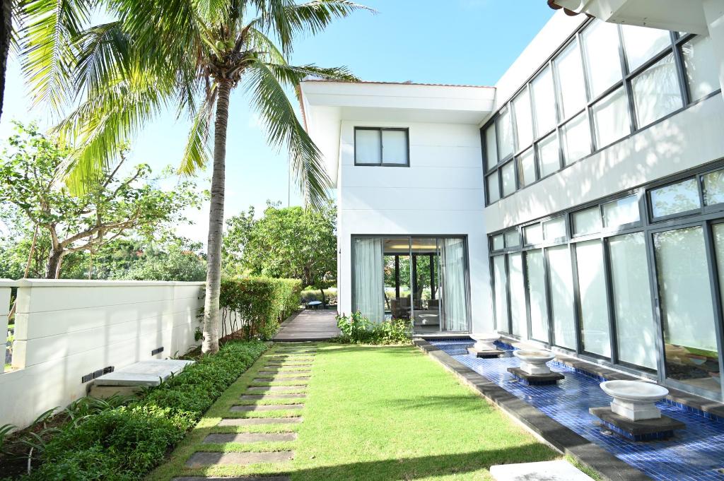 Perfect 3 Bedroom Villas Private pool at Da Nang