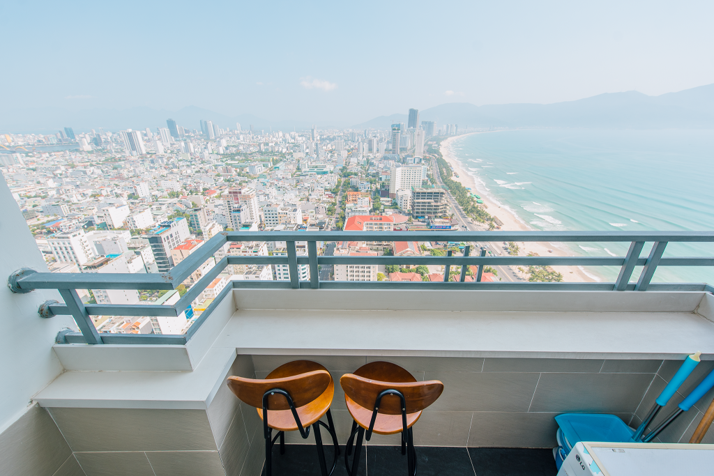 Seaside Apartment at My Khe Da Nang 37