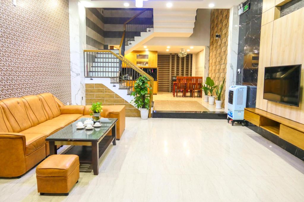 D&C House 4  Bedroom 3 Mins Walk to My Khe Beach