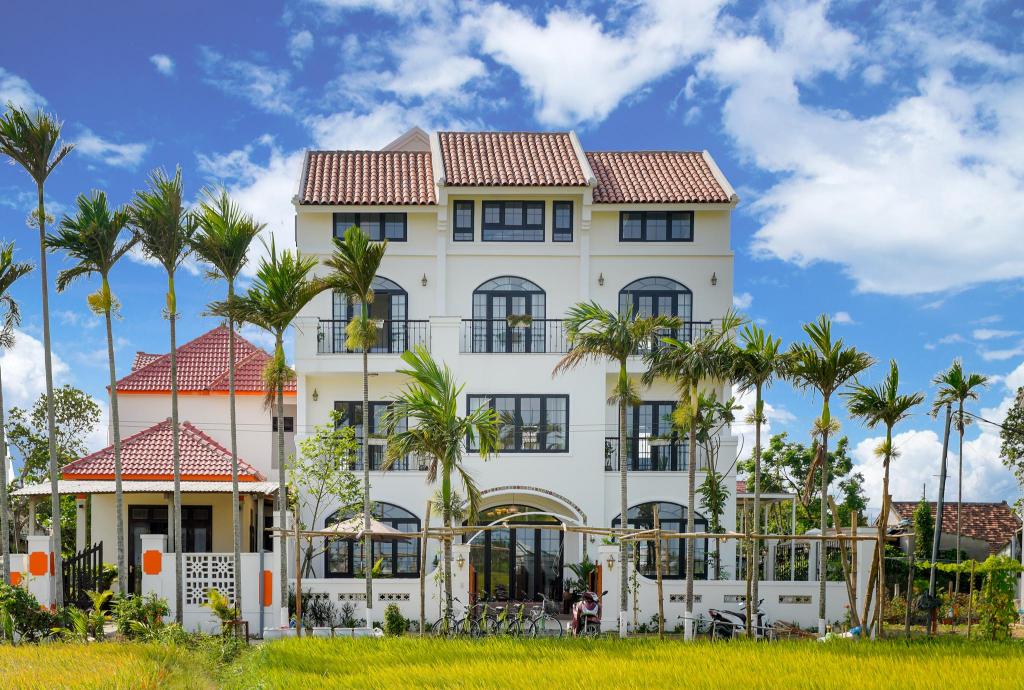 Deluxe Family 3Bebrooms Balcony w/Field View/Pool.