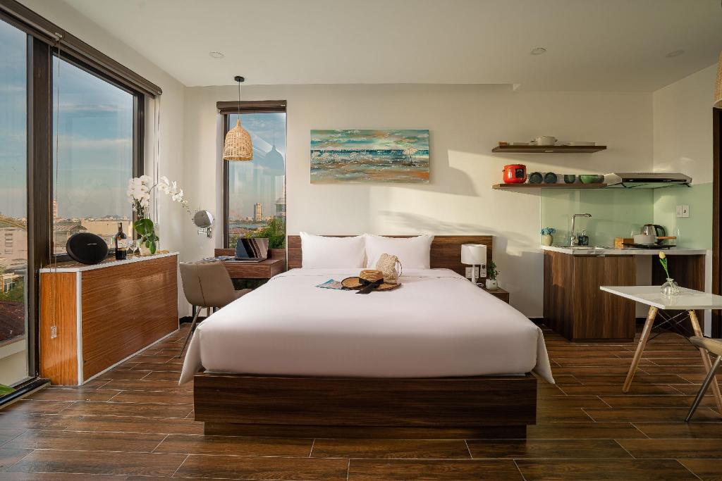 Khách sạn Dragon View Riverfront by Haviland