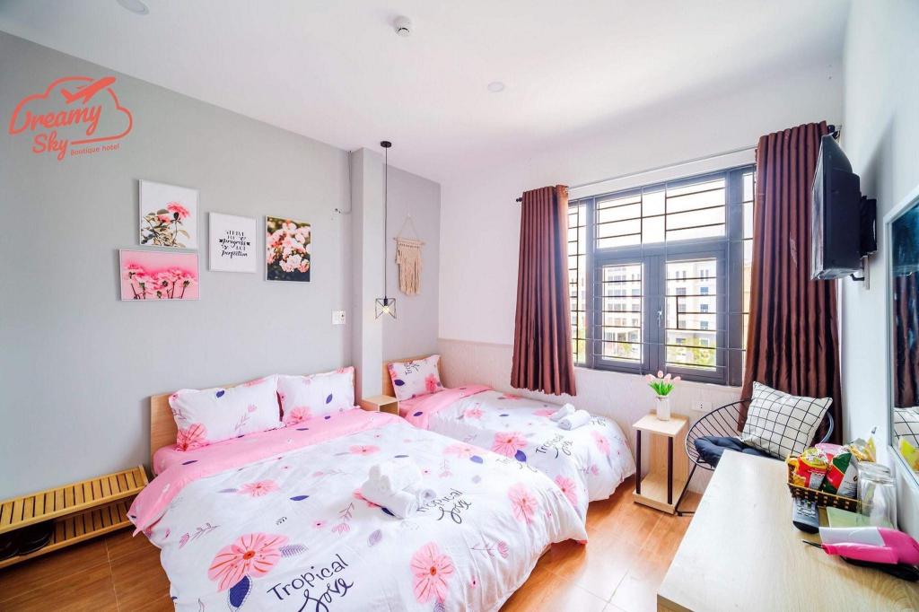 Dreamy Sky – Khách sạn nhỏ hướng sân bay