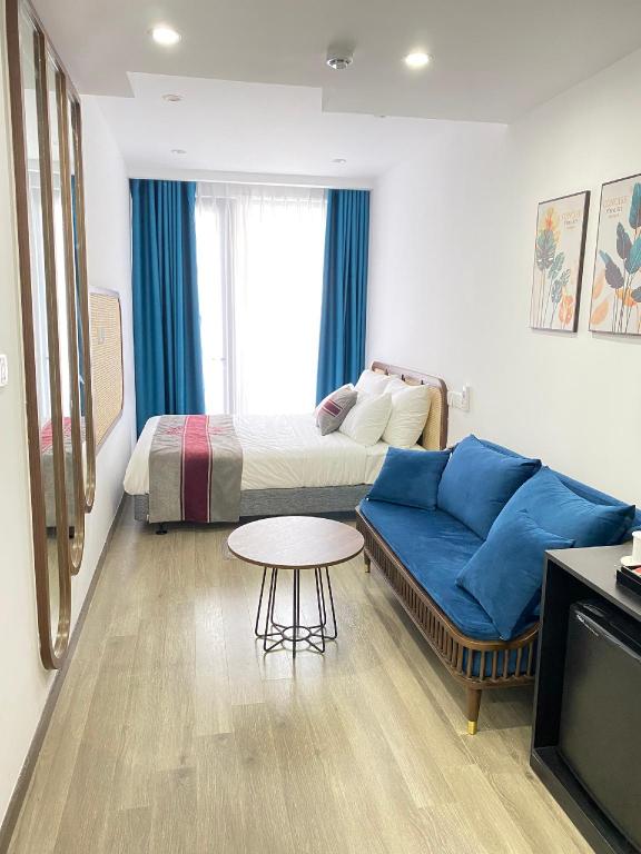 GOODTECH LUXURY Hotel & Apartment