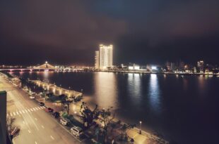 Hoang Linh Riverside Hotel Danang