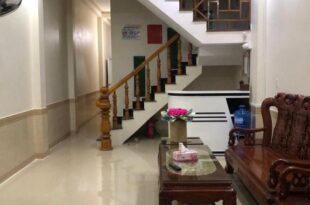 Holly's Hostel Ha Giang B&B