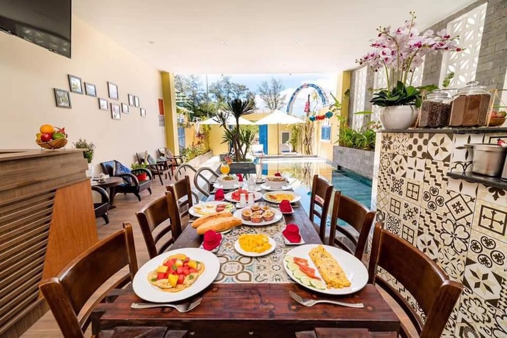 Homestay Golden Walls  Hoi An