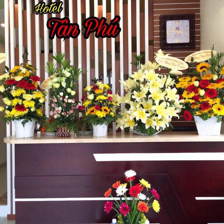 Hotel Tân Phú