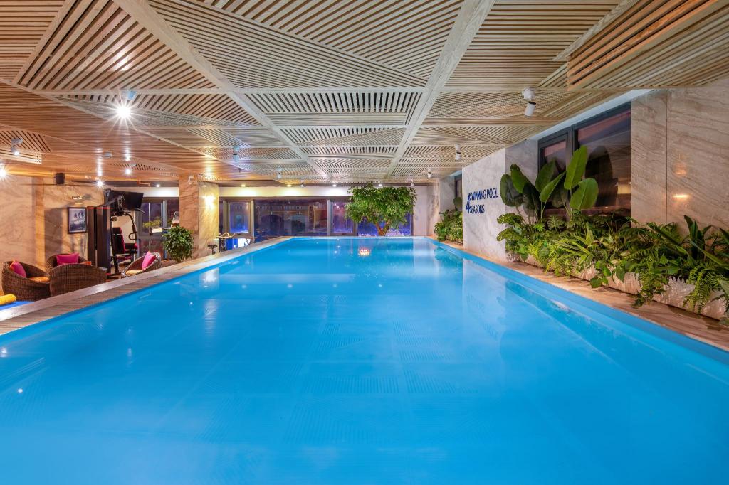 Khách sạn Boutique White Sand