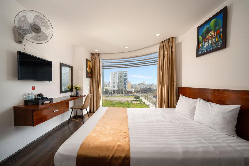 Khách sạn bãi biển Waikiki