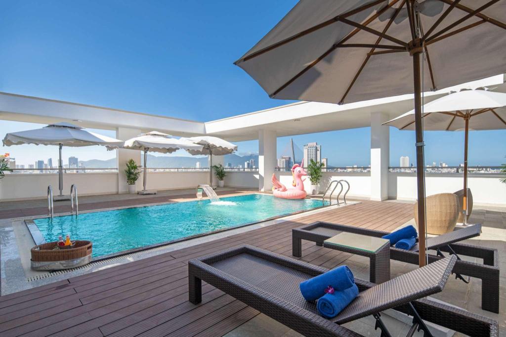 Lamanga Hotel & Suite Danang