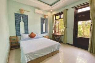 Laoxao Homestay | Double Room with Terrace