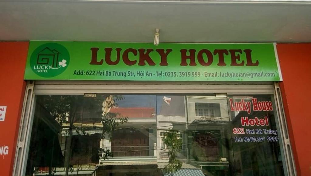 Lucky Hotel