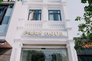 PARIS HOTEL