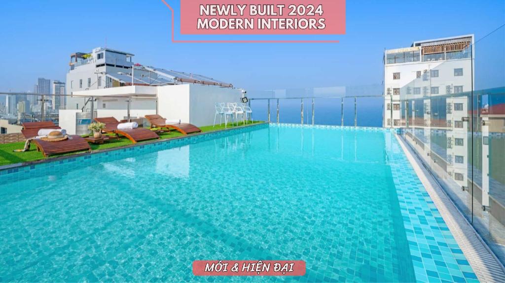 Sea Near Me Hotel Danang