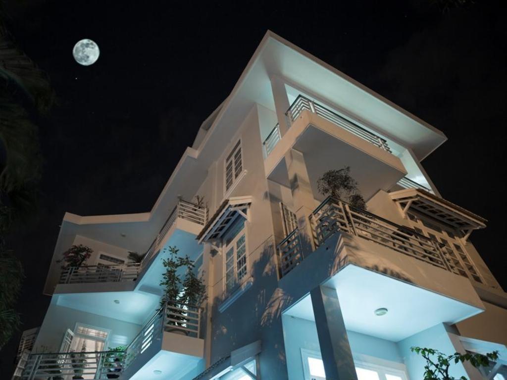 The Moon Villa Hội An