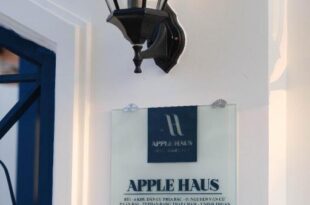 Apple Hause Venuestay