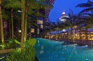 Crowne Plaza Changi Airport