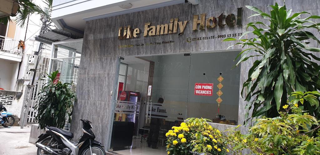 Like Family Hotel