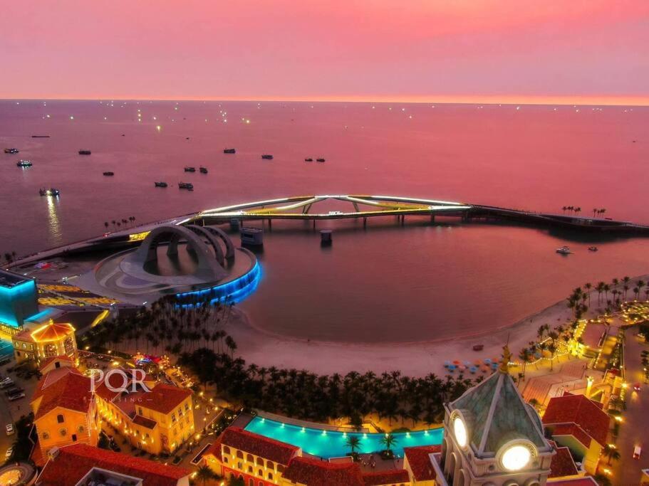 Luxury 2BR with Ocean view