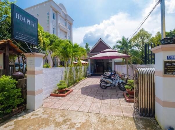 Nhà Nghỉ Hoa Phát