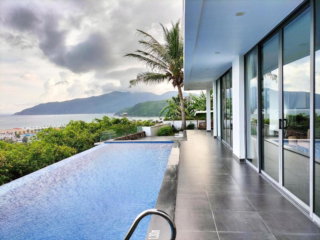 Ocean Front Villas Nha Trang  – B8 Pho Bien