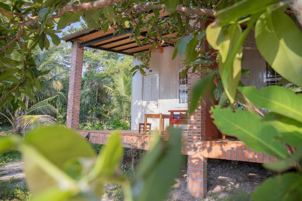 Orchard Fruit Farm Bungalows