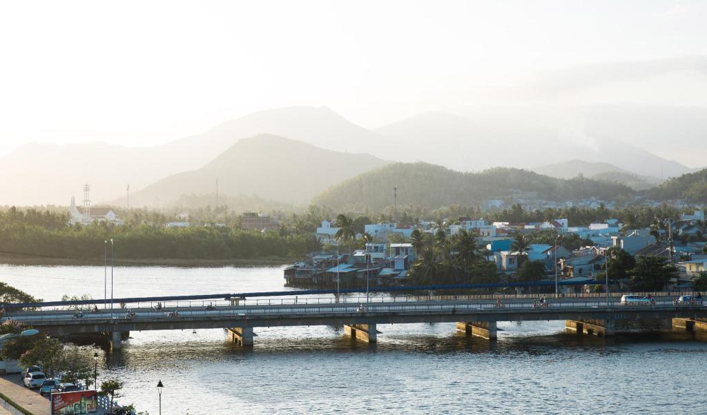 Palm City Luxury Stay