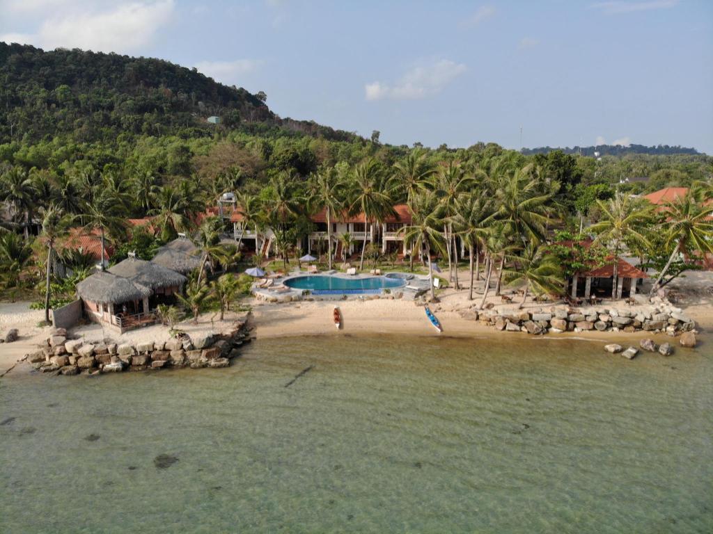 Phu Quoc Kim 2 Beach Front Resort